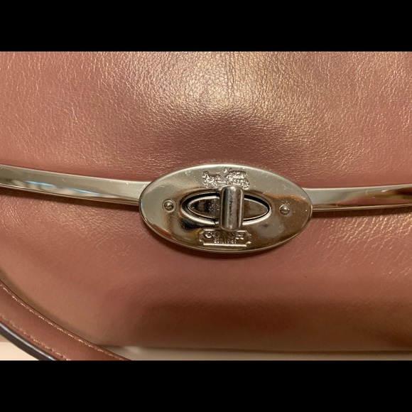 Coach purse - Picture 5 of 5